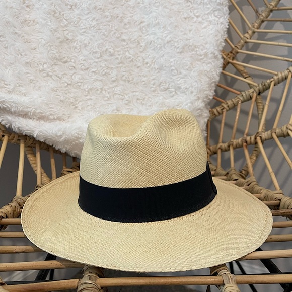 Handmade Genuine Panama Hats 100% Toquilla StrawFiona Fedora Sz M UNISEX